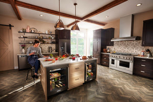 KitchenAid 5.2-cu ft Built-In Mini Fridge ( Black Stainless Steel with PRINTSHIELD )