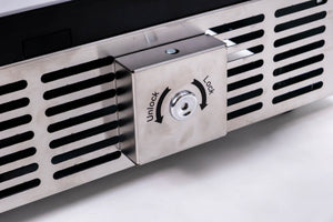 Frigidaire 2.9-cu ft Mini Fridge with Freezer ( Stainless steel )