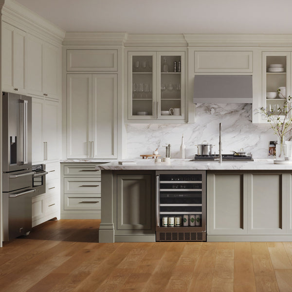 ZLINE KITCHEN & BATH Counter-Depth 21.6-cu ft 4 -Door French Door Refrigerator with Ice Maker with Water Dispenser ( Fingerprint Resistant Stainless Steel ) ENERGY STAR Certified