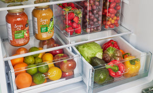 UNIQUE Classic Retro 17.7-cu ft Counter-Depth Bottom-Freezer Refrigerator with Ice Maker ( Midnight Black ) ENERGY STAR Certified