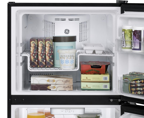 GE 11.55-cu ft Counter-Depth Top-Freezer Refrigerator ( Stainless steel ) ENERGY STAR Certified