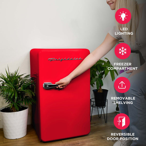 Frigidaire 3.2-cu ft Mini Fridge ( Red )