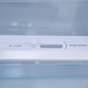 Avanti 7-cu ft Counter-Depth Top-Freezer Refrigerator ( White ) ENERGY STAR Certified