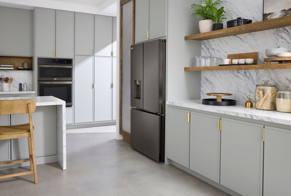 LG Counter-Depth 4 Types of Ice 25.5-cu ft 3 -Door Smart Compatible French Door Refrigerator with Dual Ice Maker with Water and Ice Dispenser ( PrintProof Black Stainless Steel ) ENERGY STAR Certified