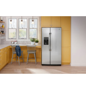 GE 25.3-cu ft Side-by-Side Refrigerator with Ice Maker ,Water and Ice Dispenser ( Stainless Steel )