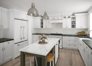 UNIQUE Classic Retro Counter-Depth 21.4-cu ft 3 -Door French Door Refrigerator with Ice Maker with Ice Dispenser ( Marshmallow White ) ENERGY STAR Certified