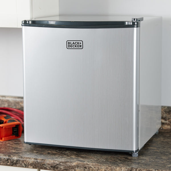 BLACK+DECKER 1.7-cu ft Mini Fridge with Freezer ( Stainless look ) ENERGY STAR