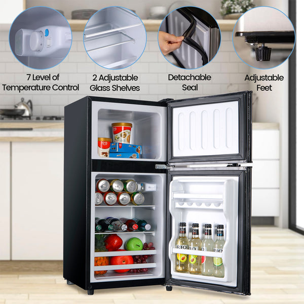 Jeremy Cass 3.5-cu ft with Freezer ( Blavk ) ENERGY STAR