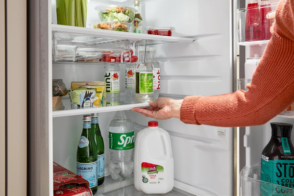 Whirlpool 16.3-cu ft Top-Freezer Refrigerator ( White )