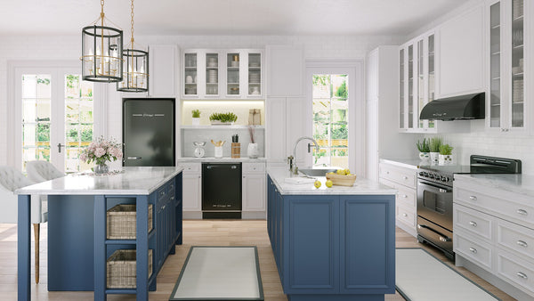 UNIQUE Classic Retro 17.7-cu ft Counter-Depth Bottom-Freezer Refrigerator with Ice Maker ( Midnight Black ) ENERGY STAR Certified