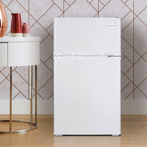 West Bend 4.1-cu ft Mini Fridge with Freezer ( White ) ENERGY STAR