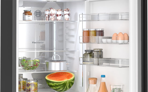 Bosch 800 Series 13-cu ft Counter-Depth Built-In Bottom-Freezer Refrigerator with Ice Maker ( Black ) ENERGY STAR Certified