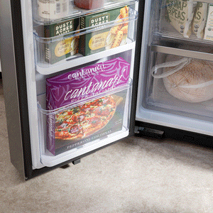 GE Profile Standard-Depth 28.3-cu ft 4 -Door Smart Compatible French Door Refrigerator with Ice Maker with Water Dispenser ( Stainless Steel ) ENERGY STAR Certified