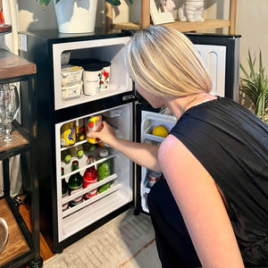 Runesay 3.5-cu ft with Freezer ( Black ) Garage Ready