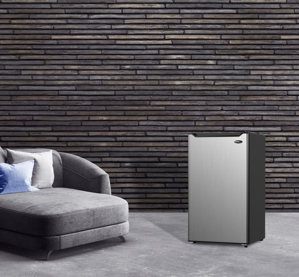 Danby 4.4-cu ft Mini Fridge with Freezer ( Stainless ) ENERGY STAR