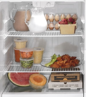 GE 16.6-cu ft Top-Freezer Refrigerator ( White ) ENERGY STAR Certified