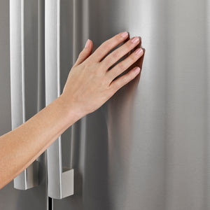 Bosch Counter-Depth 800 Series 21-cu ft 4 -Door French Door Refrigerator with Ice Maker ( Stainless steel ) ENERGY STAR Certified