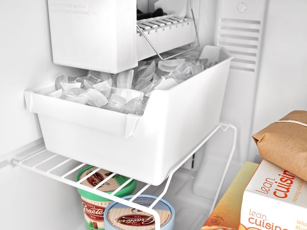 Amana 18.2-cu ft Top-Freezer Refrigerator ( White )