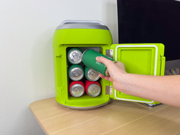 Frigidaire 0.3-cu ft Mini Fridge ( Green )